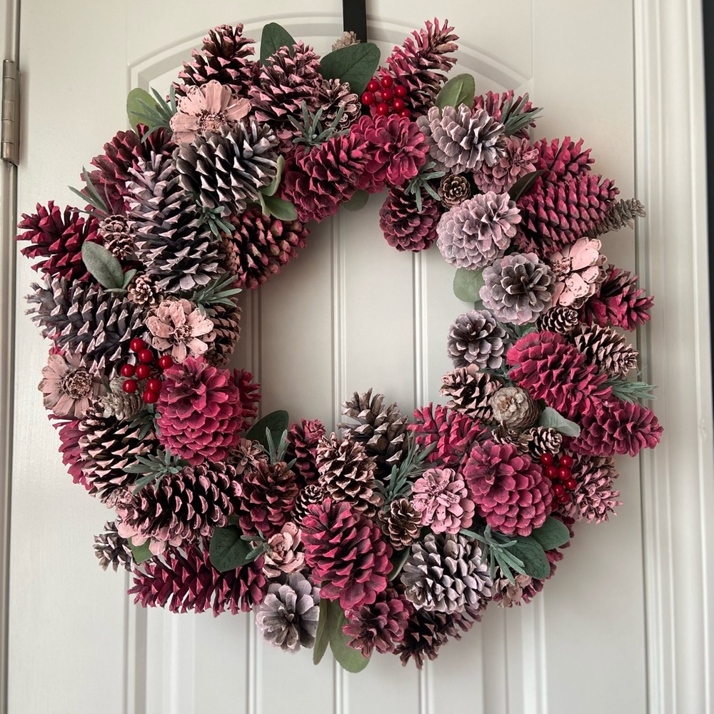 Wreath Pinecone